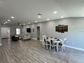 943 Derbyshire Dr in Kissimmee, FL - Building Photo - Building Photo