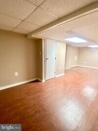 514 Radnor Ave photo'