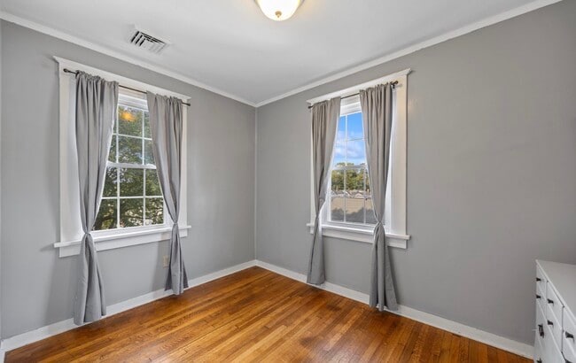 204 Elliott Ave in Waterbury, CT - Building Photo - Building Photo