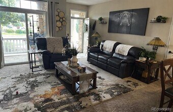 10818 Cimarron St in Longmont, CO - Building Photo - Building Photo