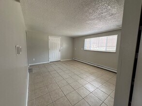 4315 Lashelle Ave in Colorado Springs, CO - Building Photo - Building Photo