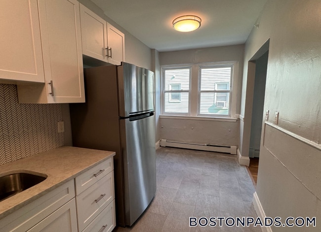 233 Lafayette St, Unit 6 in Salem, MA - Building Photo - Building Photo