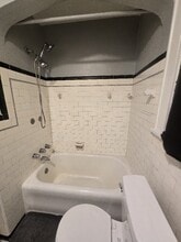 703 Transverse Ave in Mount Oliver, PA - Foto de edificio - Building Photo