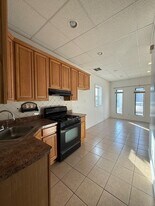 380 Avenue C in Bayonne, NJ - Building Photo