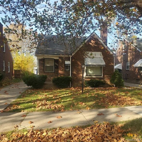 property at 18671 Blackmoor St