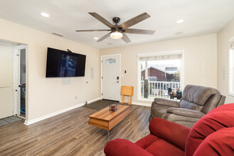 2840-44 Olive St in Lemon Grove, CA - Building Photo - Interior Photo