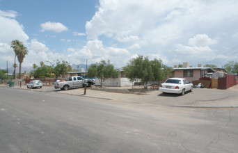 260-266 W Blacklidge Dr in Tucson, AZ - Building Photo - Building Photo