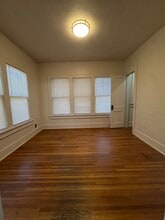 233 N Poplar Ave in Wichita, KS - Building Photo - Building Photo