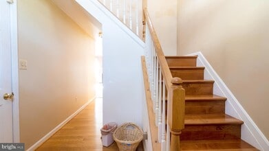 45416 Baggett Terrace in Sterling, VA - Building Photo - Building Photo