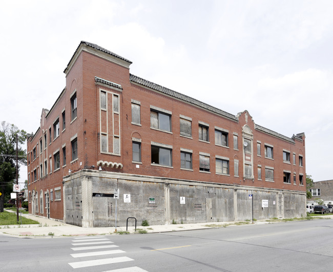 2136-2148 E 75th St in Chicago, IL - Building Photo - Primary Photo