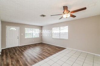 11780 129th Ave N in Largo, FL - Building Photo - Building Photo
