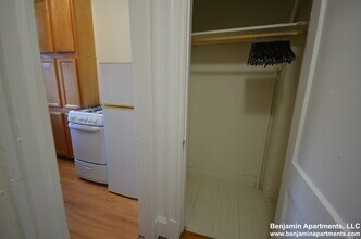 11 Boylston St, Unit 4 in Boston, MA - Building Photo - Building Photo