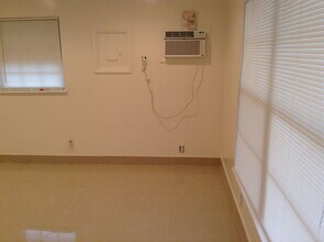 321 Kenilworth Blvd in West Palm Beach, FL - Building Photo - Building Photo