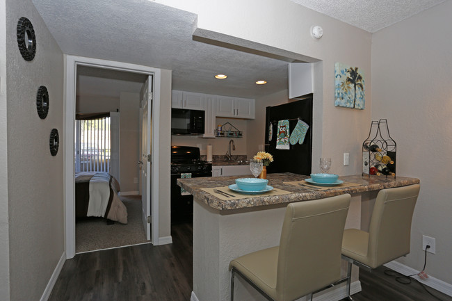 Sunpointe Place