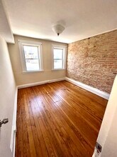 1323 Cooksie St in Baltimore, MD - Foto de edificio - Building Photo