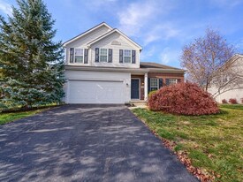 6284 Beaumont Square in Lewis Center, OH - Building Photo