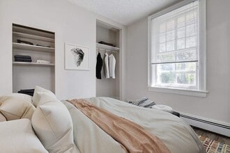 Otis Apartments in Yorkton, SK - Building Photo - Building Photo