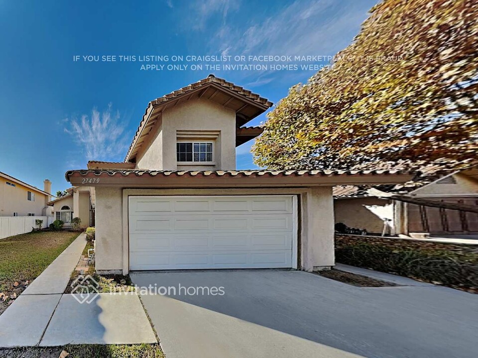 27479 Rosebay Ct in Temecula, CA - Foto de edificio