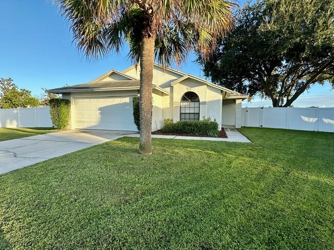 property at 5200 Lonesome Dove Dr