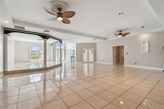 284 Peninsula Ave in Tarpon Springs, FL - Building Photo - Building Photo