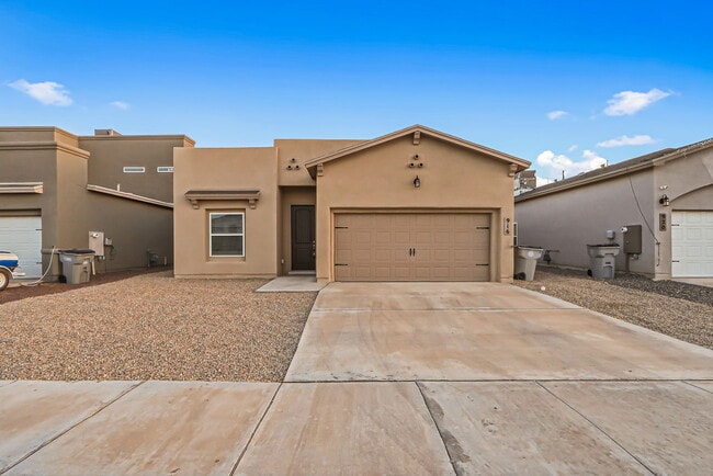 property at 916 Keenland Ave
