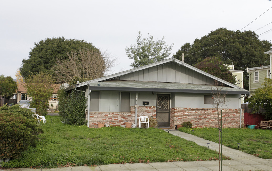 511-519 7th St in Petaluma, CA - Building Photo