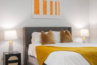 8122 Midtown Blvd in Dallas, TX - Building Photo - Building Photo