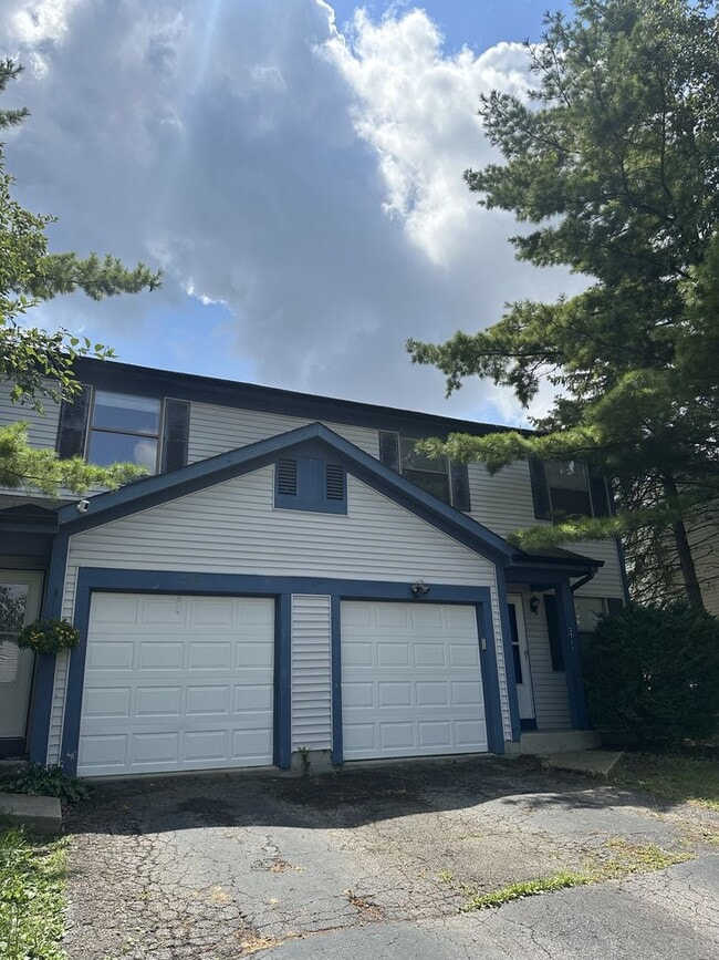 3711 Heatherglen Dr