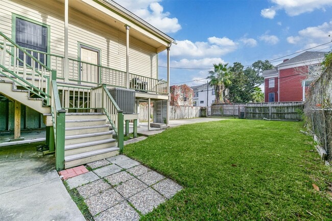 property at 1421 Winnie St