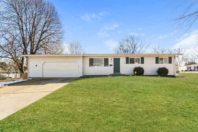 property at 1450 Night Dr