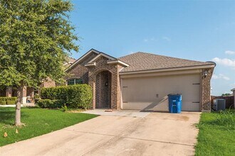 1213 Rainer Dr in Princeton, TX - Building Photo - Building Photo