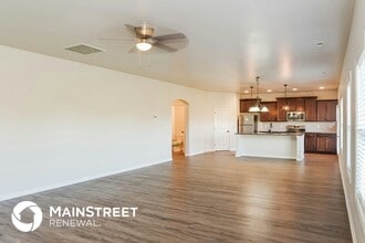 213 Iron Cir in Meridianville, AL - Building Photo - Building Photo