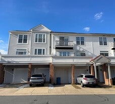 20416 Cool Fern Square in Ashburn, VA - Building Photo