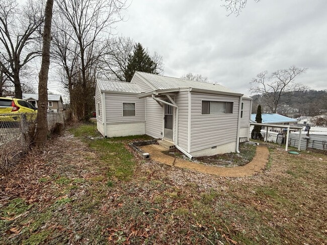 456 Warren St in Rossville, GA - Building Photo - Building Photo