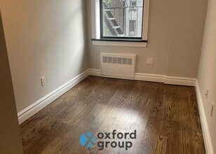 129 1st Ave in New York, NY - Building Photo - Building Photo