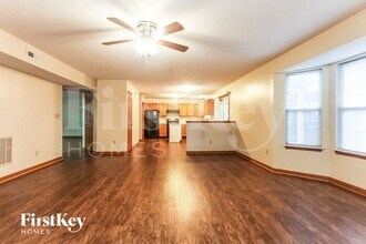 1027 W Palomino Pl in Bargersville, IN - Building Photo - Building Photo