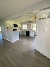 51 Peacock Ln in Willingboro, NJ - Building Photo - Building Photo