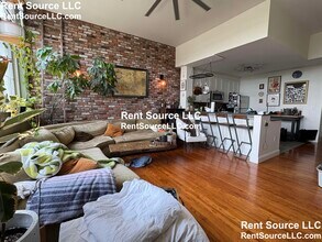 240 Heath St in Boston, MA - Building Photo - Building Photo