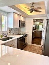 815 Middle River Dr, Unit #106 Middle River Villas in Fort Lauderdale, FL - Building Photo - Building Photo