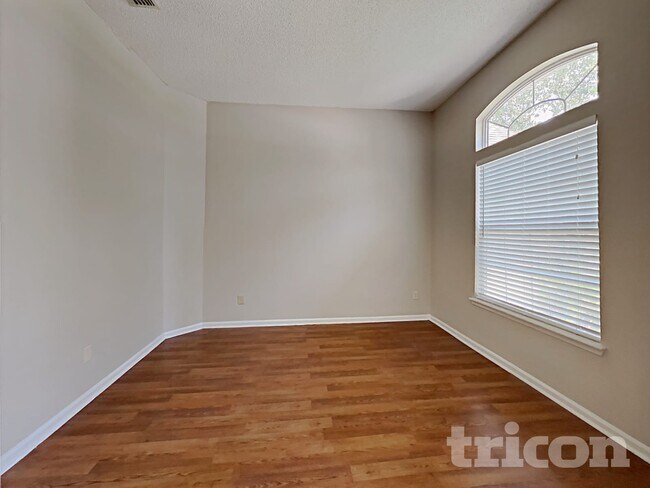 522 Jimbay Dr in Orange Park, FL - Building Photo - Building Photo