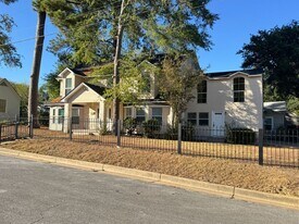 627 W 2nd St in Tyler, TX - Building Photo