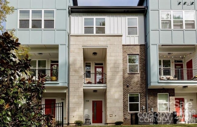 property at 1134 E 36th St