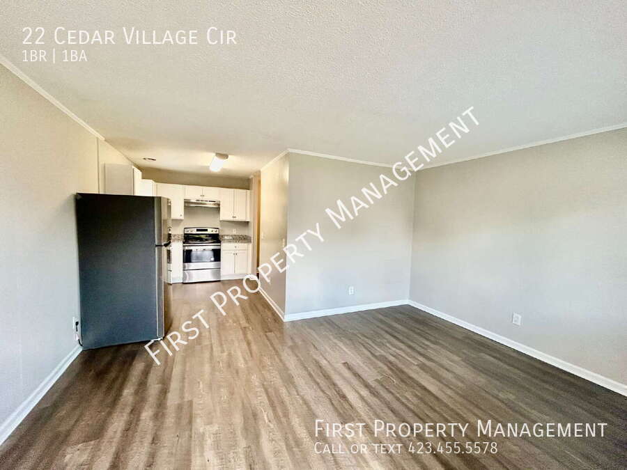 22 Cedar Village Cir in Fort Oglethorpe, GA - Building Photo