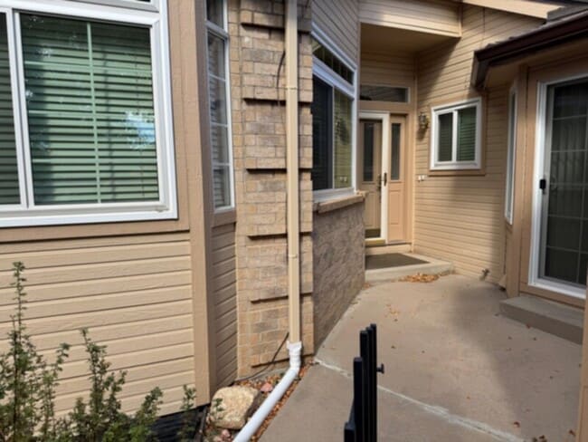4403 Songglen Cir in Colorado Springs, CO - Foto de edificio - Building Photo