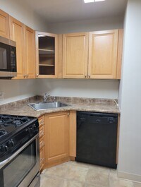 604 S. Washington Square, Unit #106 photo'