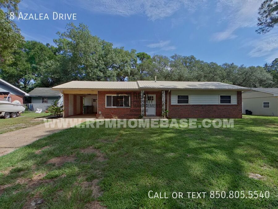 8 Azalea Dr in Mary Esther, FL - Foto de edificio