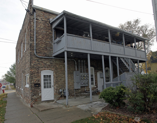 5700 19th Ave in Kenosha, WI - Foto de edificio - Building Photo