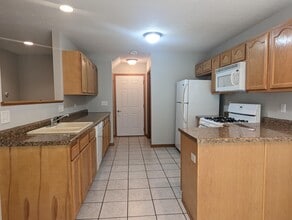 3540 St Anthony Way in Rockford, IL - Building Photo - Building Photo