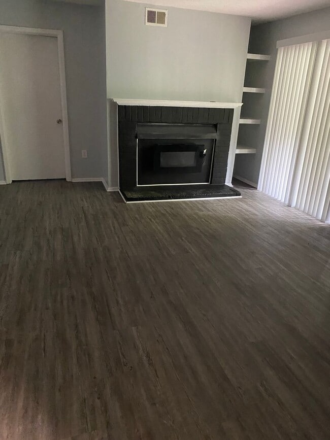 property at 601 Riverhill Cir