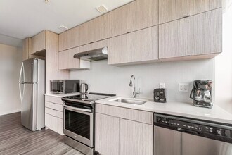301 M St SW in Washington, DC - Building Photo - Building Photo